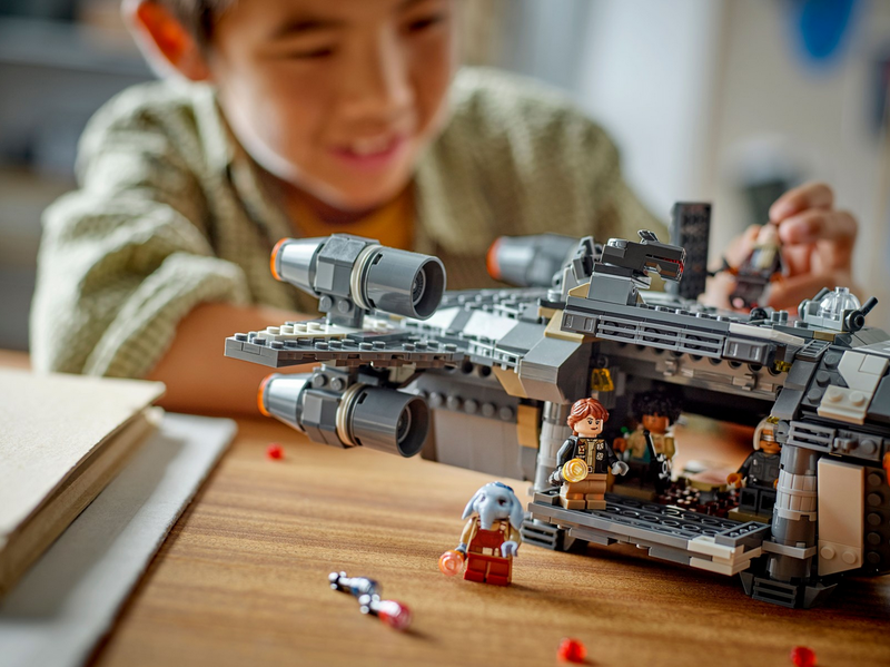 LEGO Star Wars 75374 Die Onyx Cinder