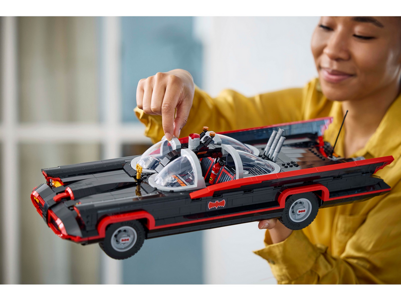 LEGO Super Heroes 76328 Batman™: Batmobil aus der 60er-Jahre-Fernsehserie