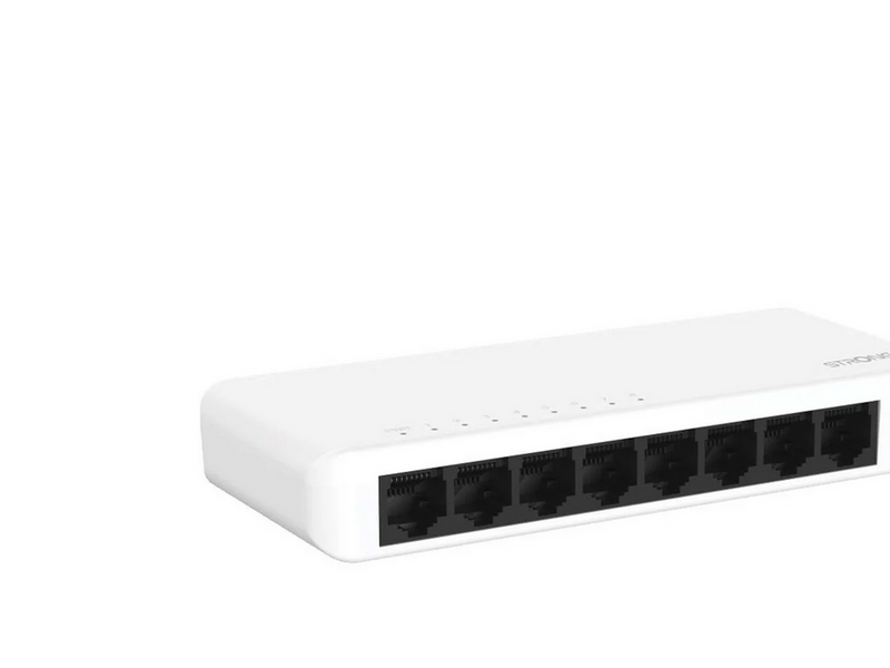 Strong SW8000P Switch - 8-port Gigabit - Plastic