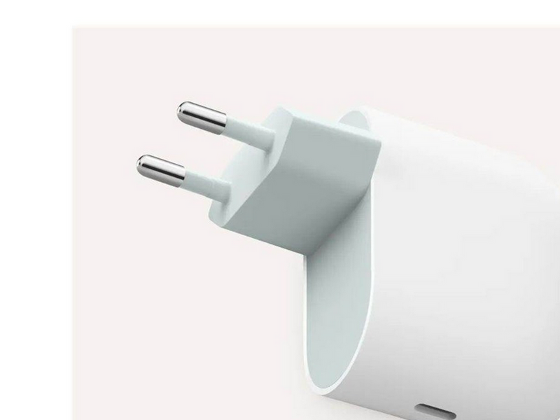 Google 45W USB-C Power Charger