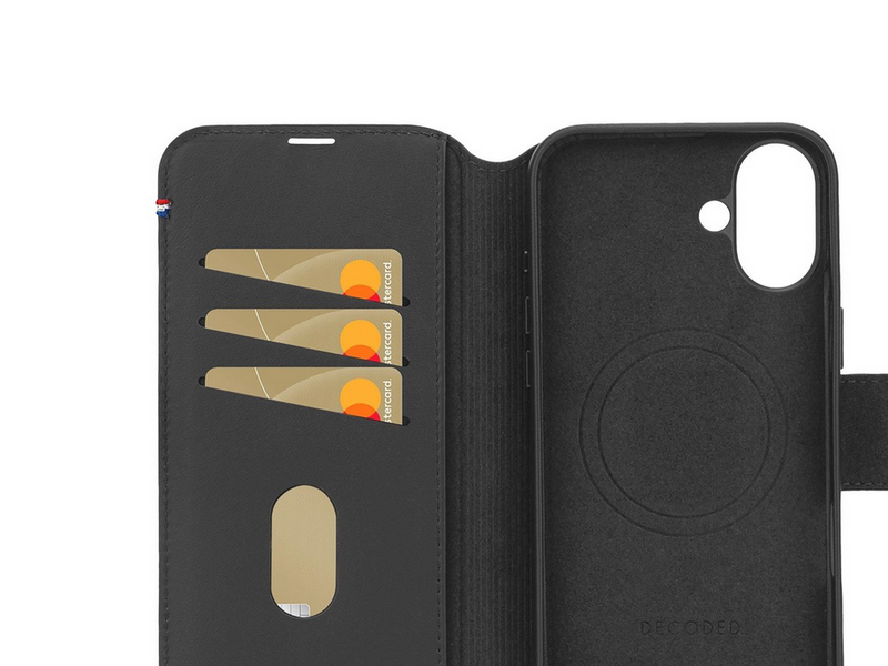 Decoded Leather Detachable Wallet for iPhone 16 Black