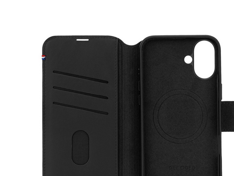 Decoded Leather Detachable Wallet for iPhone 16 Black
