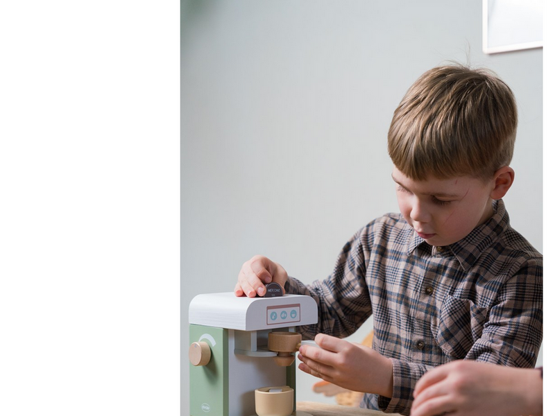 Dantoy Playful Wood Coffee Machine XL