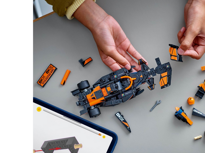 LEGO Speed Champions 77251 McLaren F1® Team MCL38 Rennauto