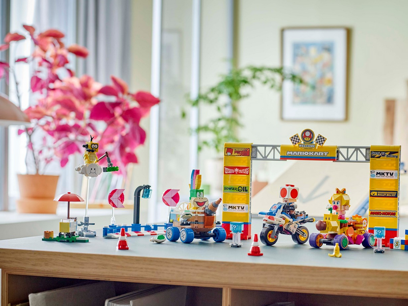 LEGO Super Mario 72036 Mario Kart™ – Baby Peach & Grand Prix–Set