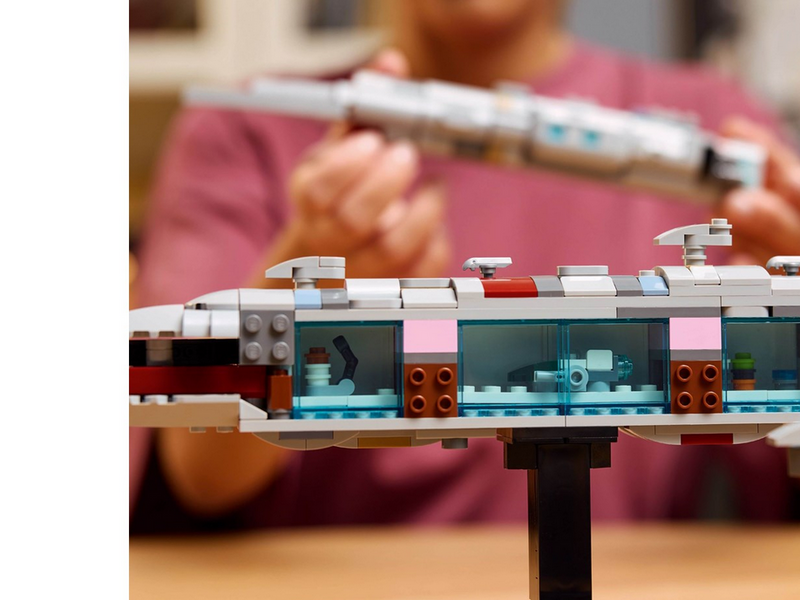 LEGO Star Wars 75405 Home One Starcruiser