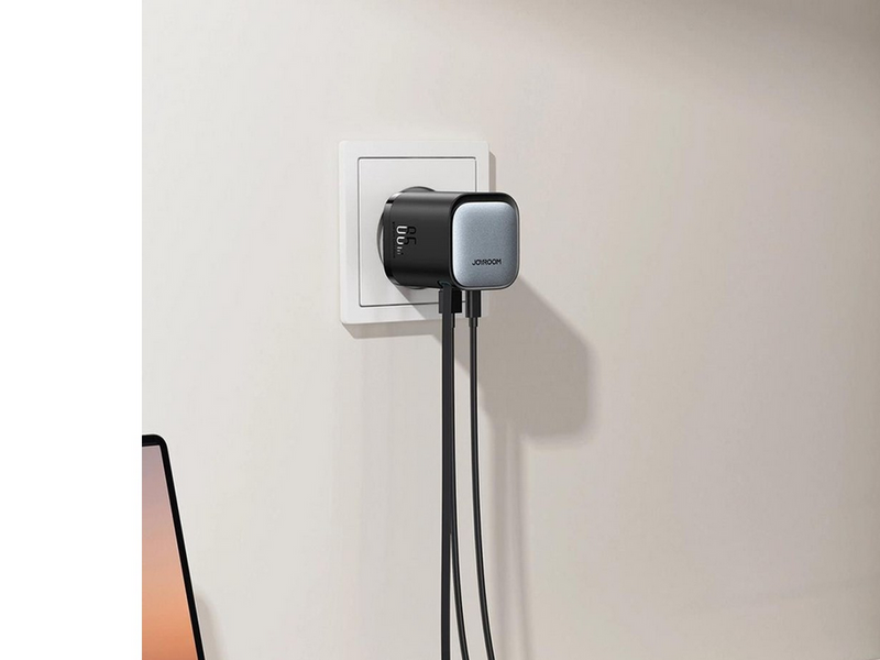 Joyroom Power charger with retractable cable 65W TCL02 GaN