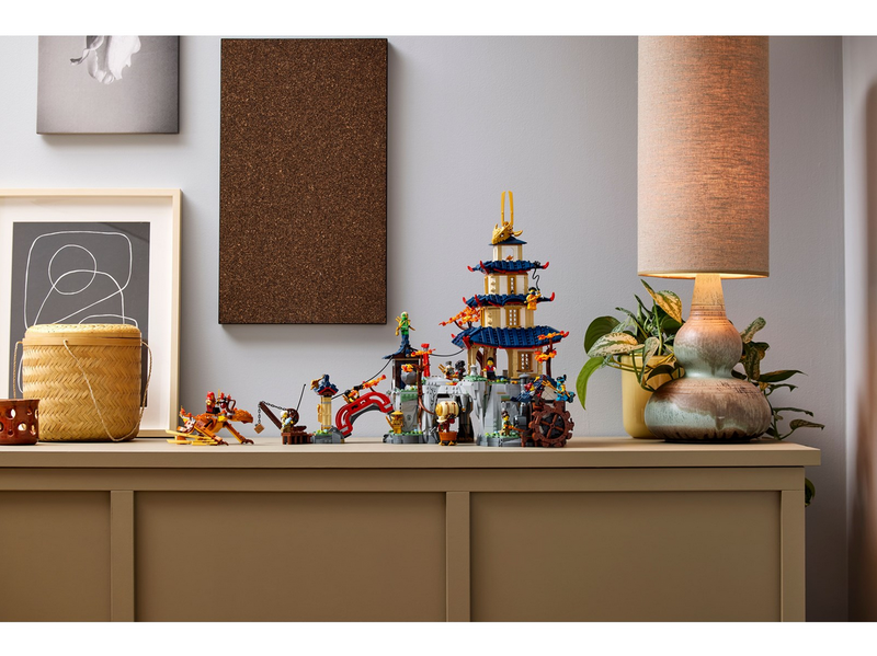 LEGO Ninjago 71814 Turnier-Tempelstadt