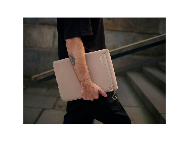 Golla Metro Hülle für Laptop 15" | Cremefarben