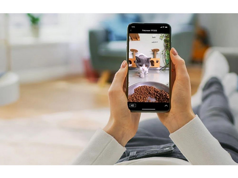 Petoneer NutriVue Smart Pet Food Dispenser with HD Camera