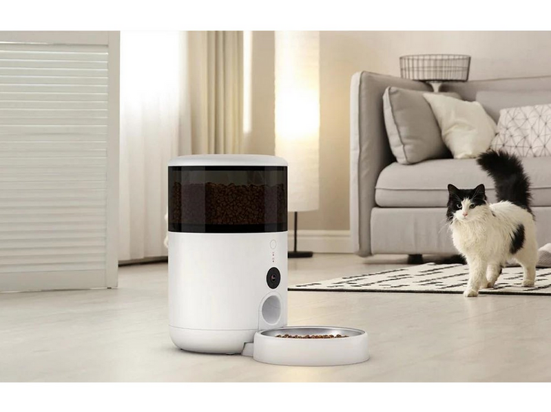 Petoneer NutriVue Smart Pet Food Dispenser with HD Camera
