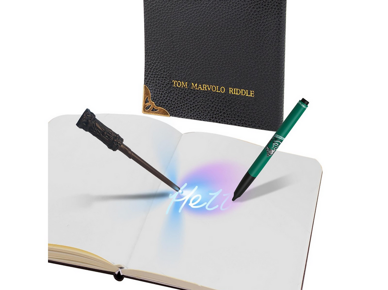Harry Potter Tom Riddle's Diary Notebook Pen & Torch