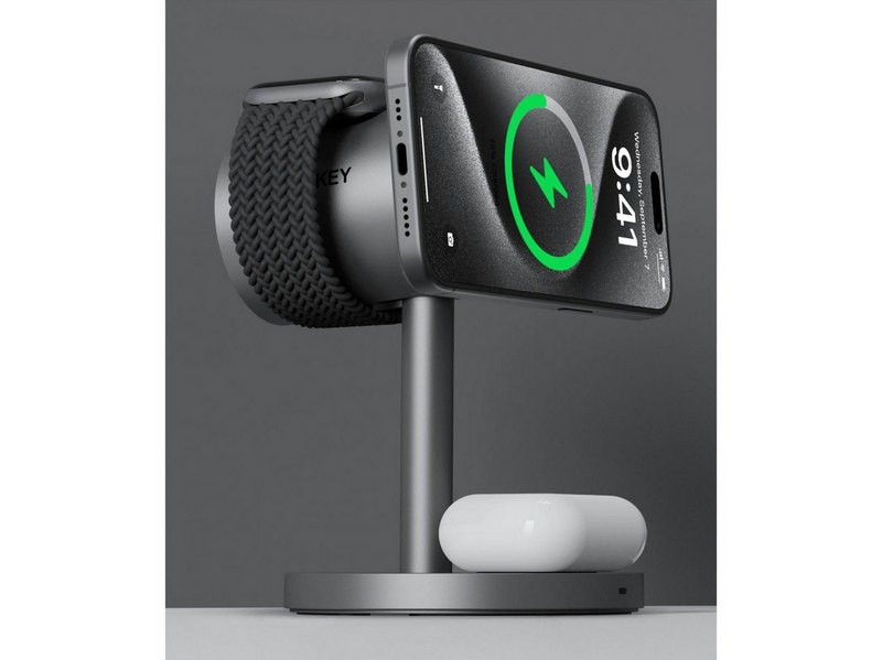 Aukey LC-MC311A MagFusion 3-in-1 Pro Qi2 Active Cooling Wireless Charging Station