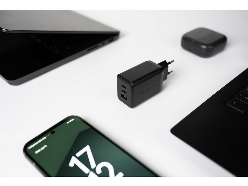 Fairphone 65W Triple-Port Fast Charger