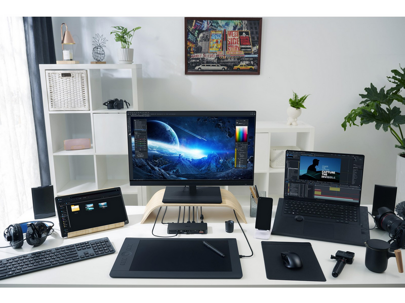 ASUS Triple 4K Thunderbolt4 Dock DC500