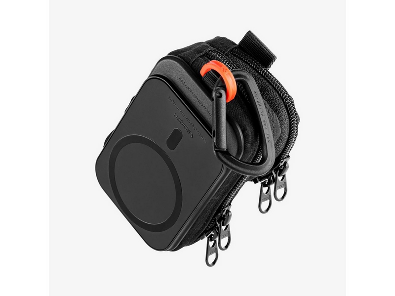 Spigen Portable Organizer Pouch SnapZip MagSafe - black