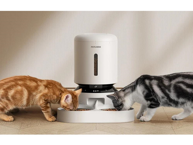 Petlibro Granary Camera Food Dispenser with Double Bowl 5L White