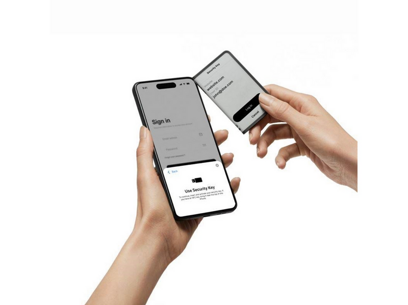 Ledger Stax Crypto Hardware Wallet with Recovery Key