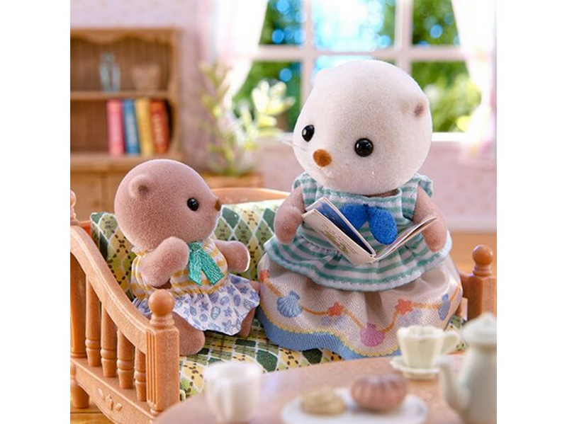 Sylvanian Families Sea Otter Sisters - Splashy Snorkel Set