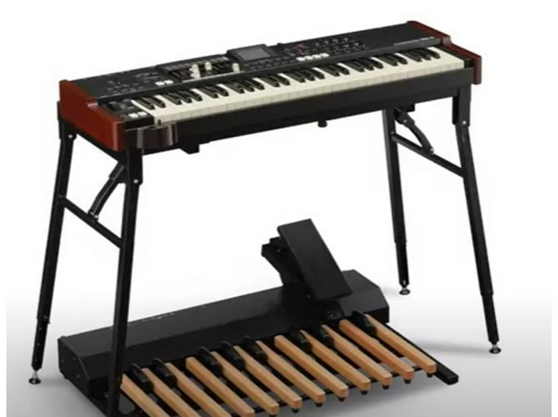 Hammond XK-4 drawbar keyboard