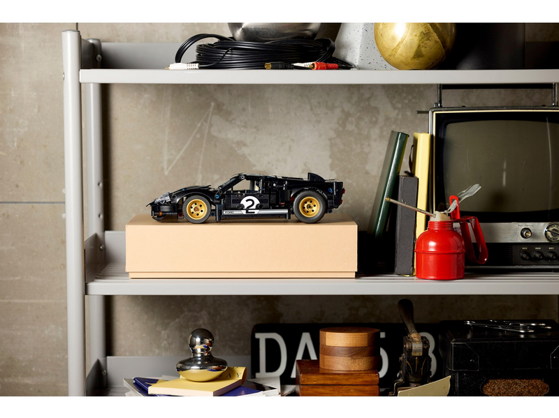 LEGO Technic 42223 1966 Ford GT40 MKII Rennwagen