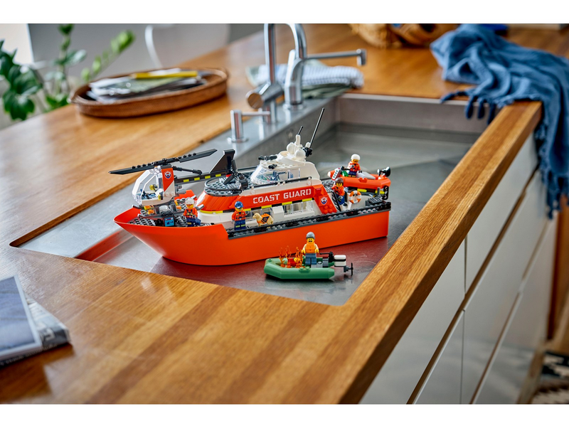 LEGO City 60504 Rettungsboot der Küstenwache mit Hubschrauber