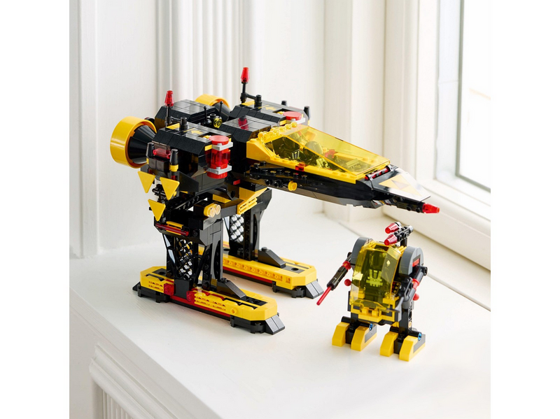 LEGO Icons 10355 Blacktron Renegade