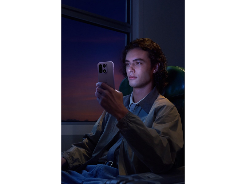 OnePlus 15 512GB/16GB - Ultra Violet
