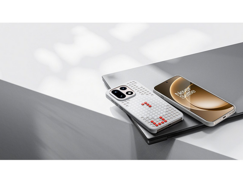 OnePlus 15 Hole-Pattern Magnetic Case