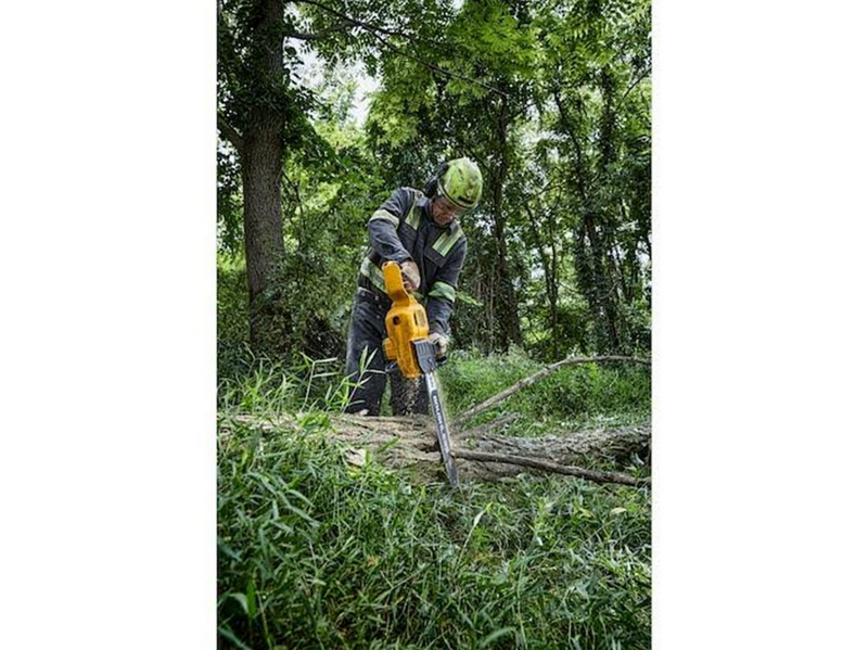 Dewalt DCMCS575N-XJ Chainsaw (Solo)