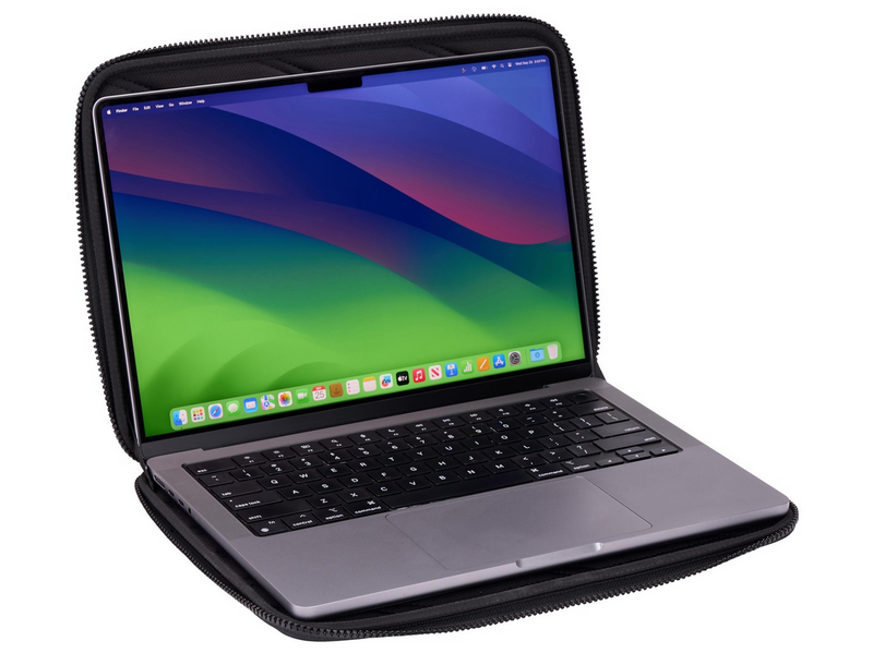Thule Gauntlet Sleeve for MacBook Pro and MacBook Air 14" | Black