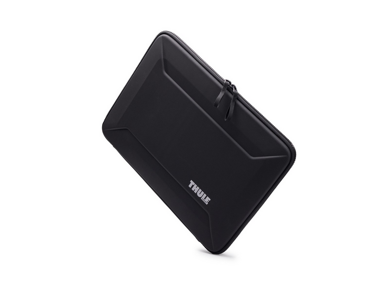 Thule Gauntlet Sleeve for MacBook Pro and MacBook Air 14" | Black