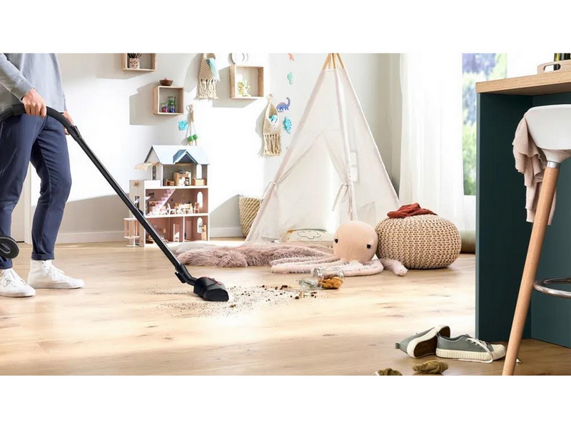 Bosch Staubsauger Serie 8 BGS7PET1