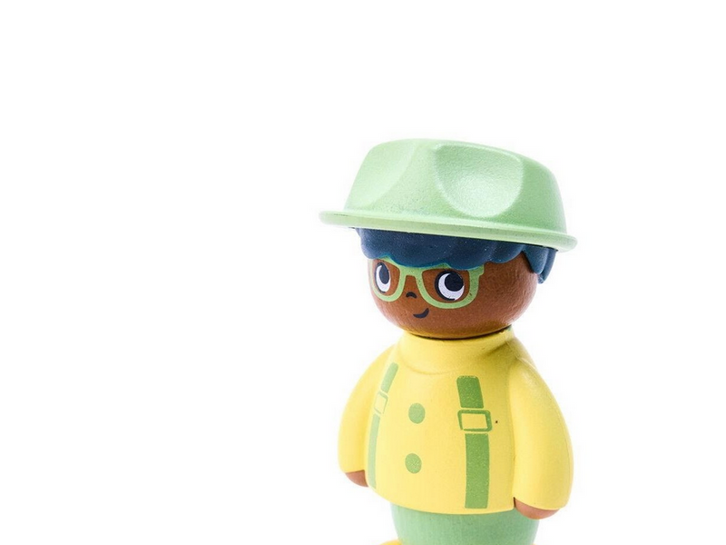 Hape The Rumbling Tractor With Sound
