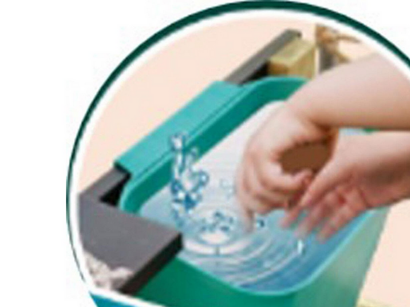 Hape Multifunctional Sandpit