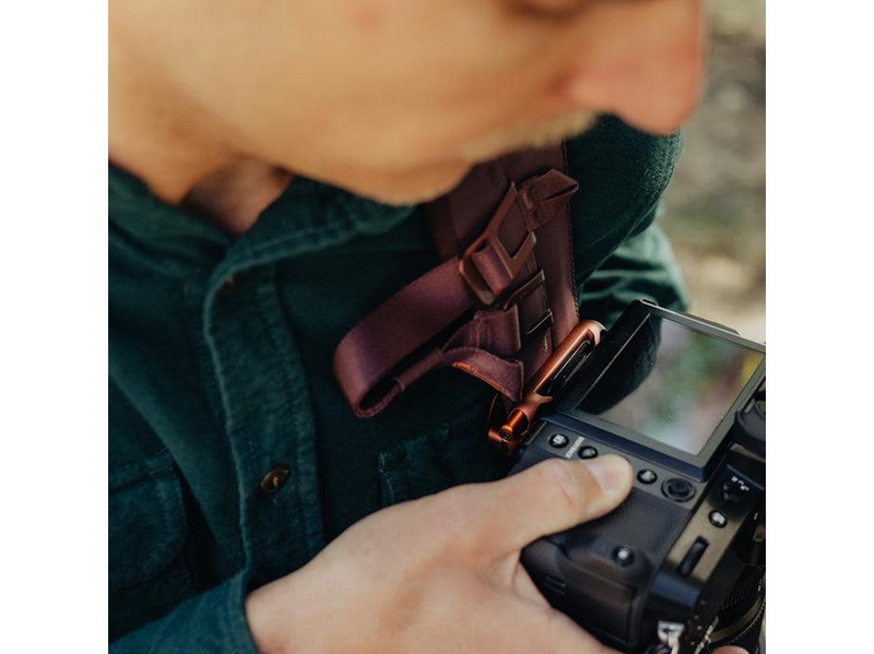 Peak Design Capture Camera Clip (v3) with Standard plate - Eclipse