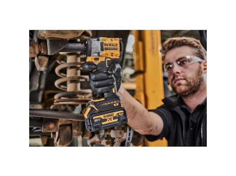 Dewalt DCF921NT-XJ power wrench