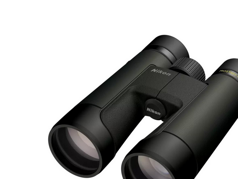 Nikon PROSTAFF P7 12x50