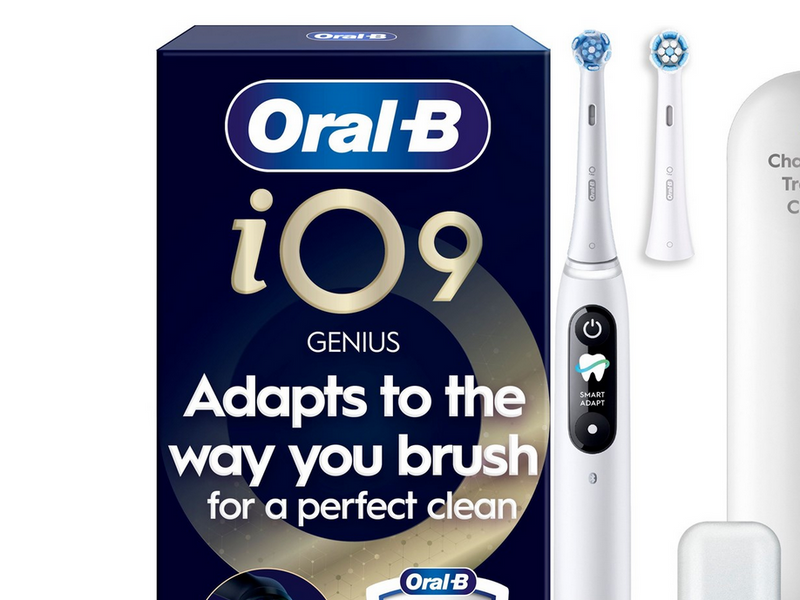 Oral-B Elektrische Zahnbürste iO9 White Alabaster + 1 Extra Refill