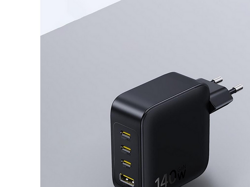 Baseus EnerFill FH11 GaN 140W Wall Charger 3xUSB-C + 1xUSB-A - Black