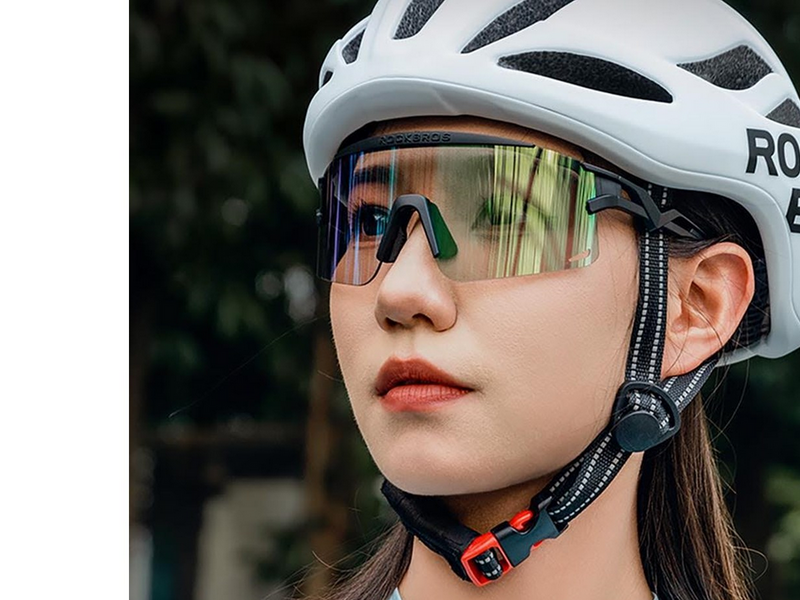 Rockbros Photochromic Cycling Glasses with UV Protection and Corrective Insert - Black