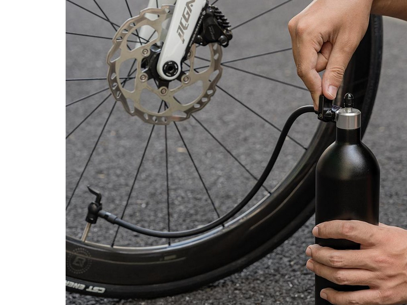 Rockbros Tubeless Tire Inflator 200 PSI 1.2l - Black