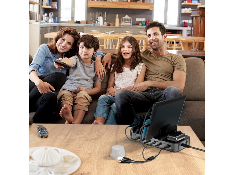 4smarts Charging station Team 100W 1x USB-A port 5x USB-C ports includes 6 cables black