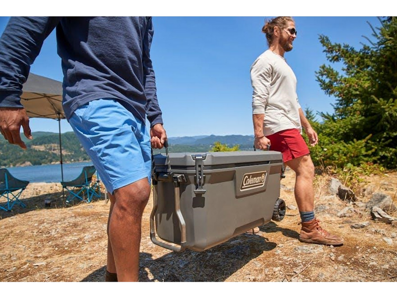 Coleman Convoy 100QT Kühlbox auf Rädern - 97L