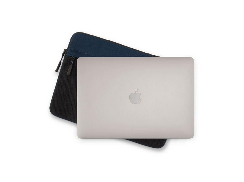 Pipetto Expand Sleeve - dark blue - MacBook Pro 14/Air 13.6