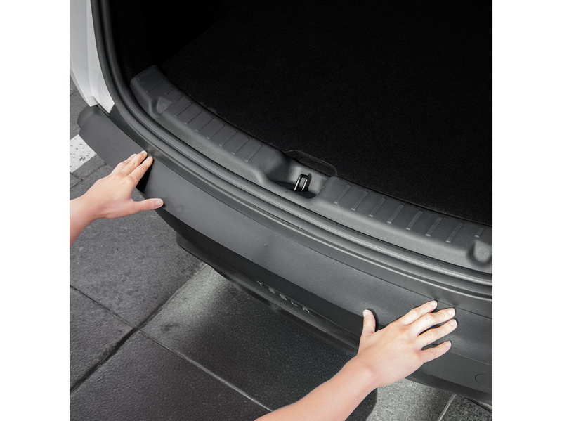 Spigen Rear Bumper Protector TG200-YJ - matte black - Tesla Model YJuniper