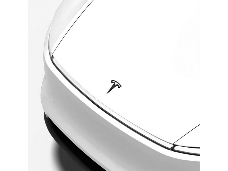 Spigen Tesla Front Emblem - black - Tesla Model YJuniper
