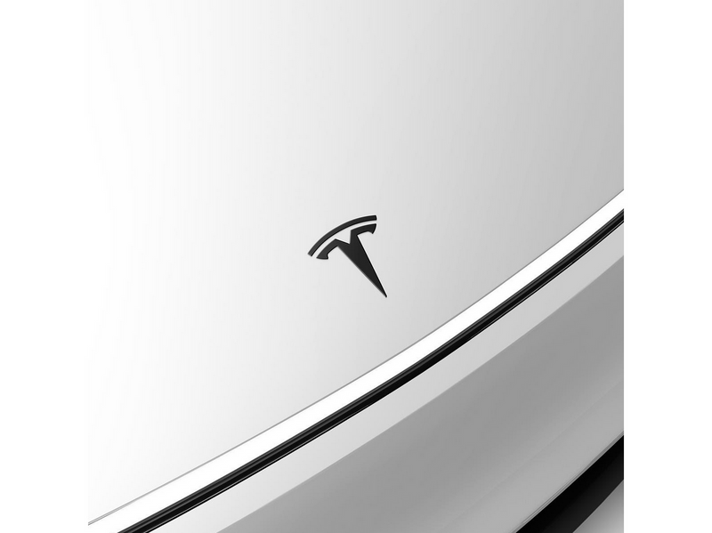 Spigen Tesla Front Emblem - black - Tesla Model YJuniper