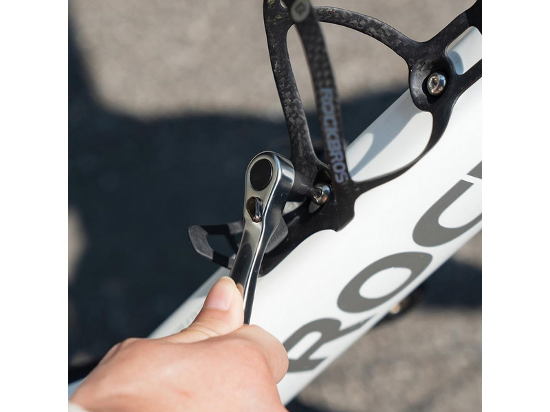 Rockbros Multitool Bike Tool Set with CO2 Pump and Ratchet Wrench - Black
