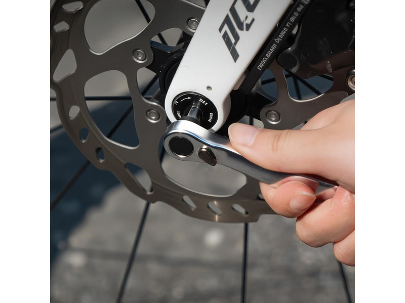 Rockbros Multitool Bike Tool Set with CO2 Pump and Ratchet Wrench - Black